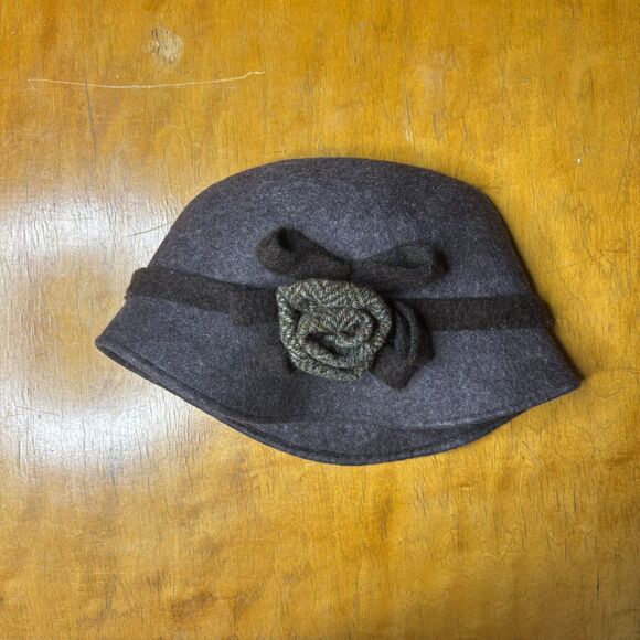 Vinatage Brown Felted Cloche Hat with Rosette & Bow Wool Hat - Picture 2 of 4